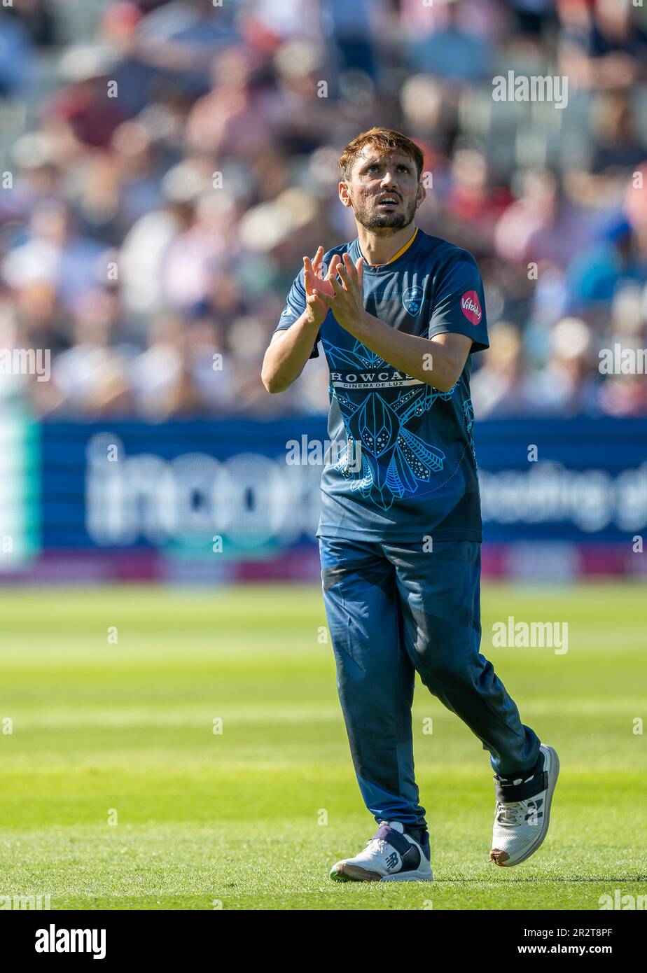 Derbyshires Zaman Khan während des Vitality Blast-Off-Spiels zwischen Derbyshire Falcons und Lancashire Lightning. Stockfoto