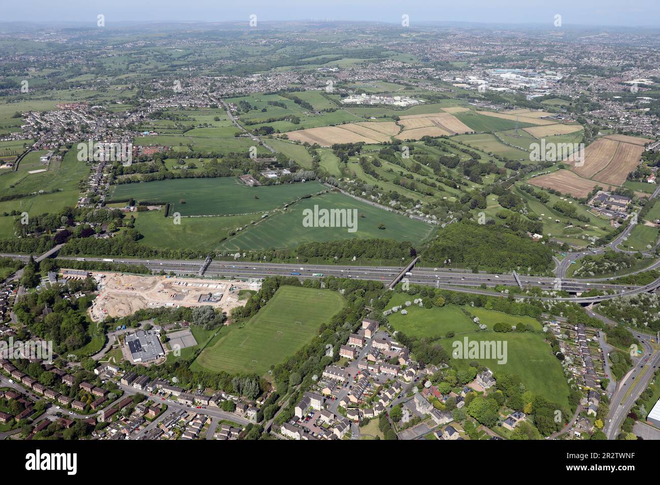 Luftaufnahme des vorgeschlagenen Amazonas-Standorts in der Nähe der M62 in Scholes, Cleckheaton, West Yorkshire Stockfoto