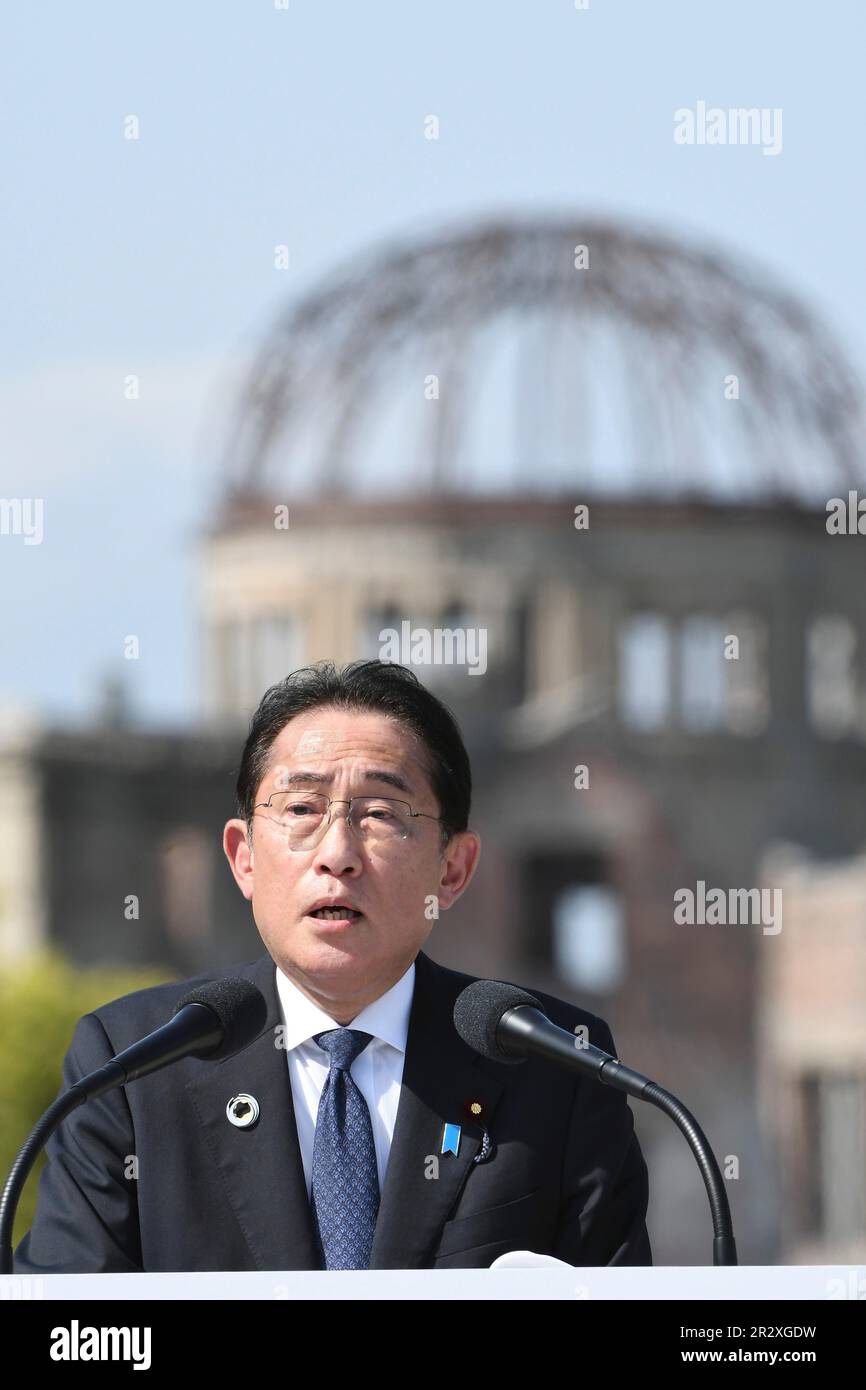 Hiroshima, Japan. 21. Mai 2023. Der japanische Premierminister Fumio Kishida hält am 21. Mai 2023 in Hiroshima, Japan, eine Pressekonferenz zum Abschluss des Gipfels der G7-Führer ab. Guthaben: Pool Photo/G7 Hiroshima/Alamy Live News Stockfoto