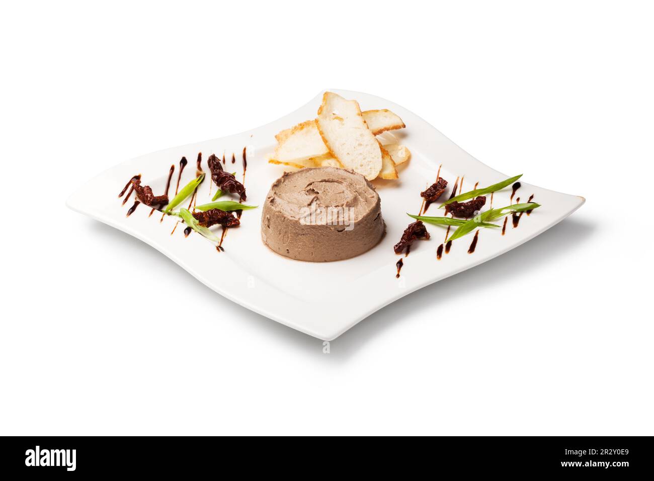 Leberpastete auf einer weißen Platte Stockfoto