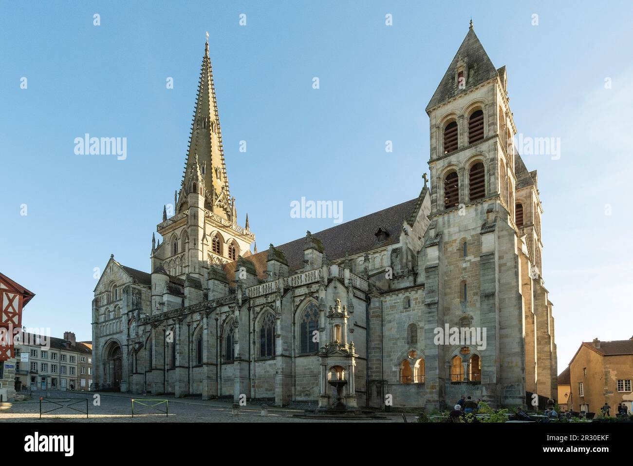 Autun . Kathedrale Saint Lazare. Morvan Regional-Naturpark. Saone et Loire. Bourgogne Franche Comte. Frankreich Stockfoto
