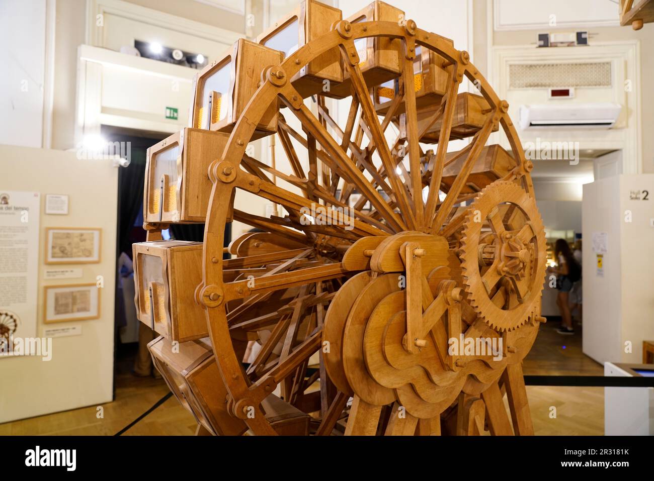 Perpetual Motion Machine, The World of Leonardo da Vinci Museum, Mailand, Lombardei, Italien, Europa Stockfoto