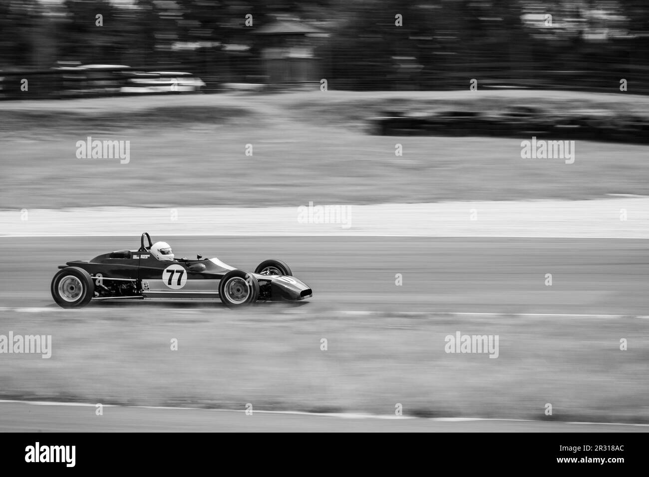 Oldtimer-Rennen während der 2019 Vintage Racing Group 500. Stockfoto