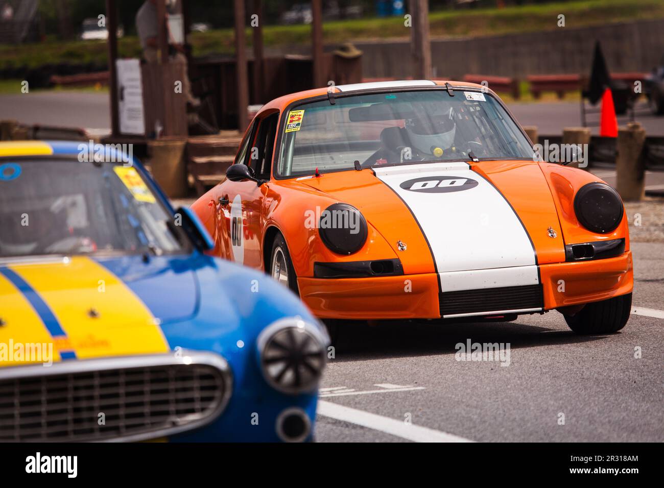 Oldtimer-Rennen während der 2019 Vintage Racing Group 500. Stockfoto