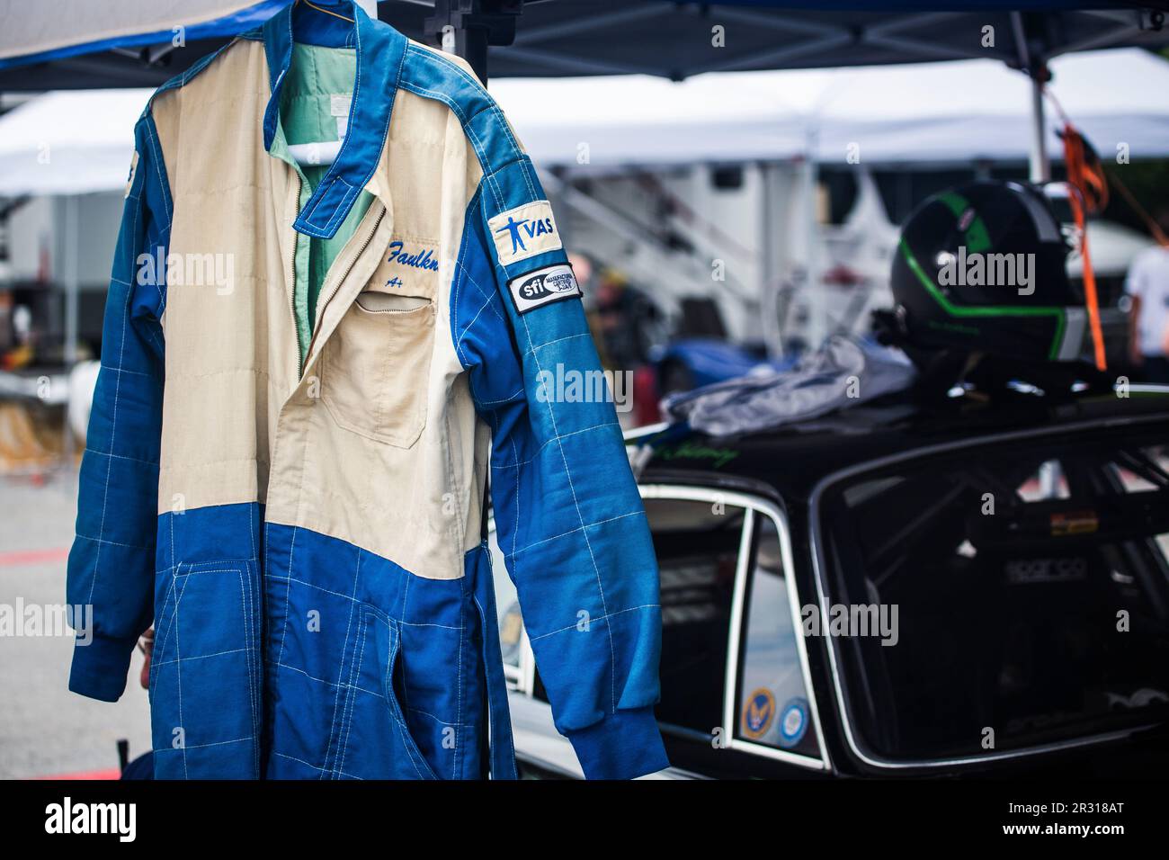 Oldtimer-Rennen während der 2019 Vintage Racing Group 500. Stockfoto