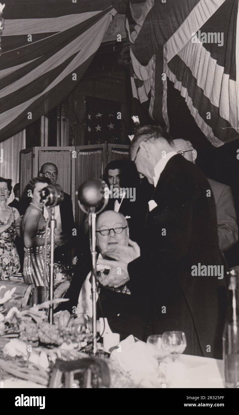 Sir Winston Churchill von der US-Botschaft in London, 1950 Stockfoto