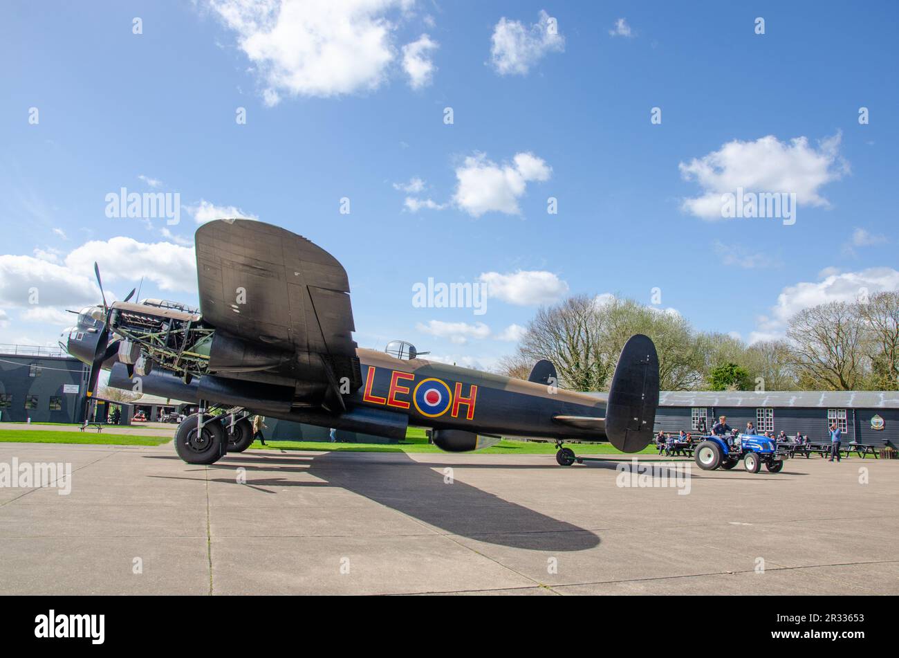 Avro Lancaster NX611 „Just Jane“ im Lincolnshire Aviation Heritage Centre, East Kirkby UK Stockfoto