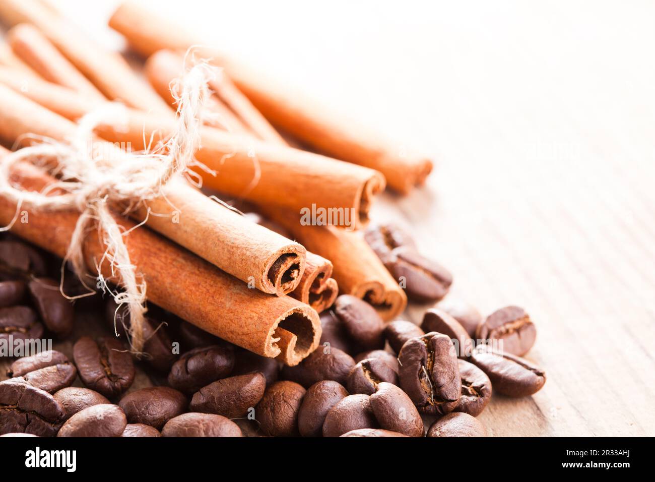 Kaffee und Zimt Stockfoto