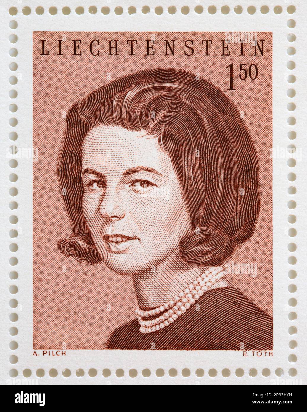 Eingraviertes Porträt von Gräfin Marie Kinsky von Wchinitz und Tettau (Prinzessin von Liechtenstein) auf einer Briefmarke von 1967 EUR zur Erinnerung an ihre Hochzeit. Stockfoto