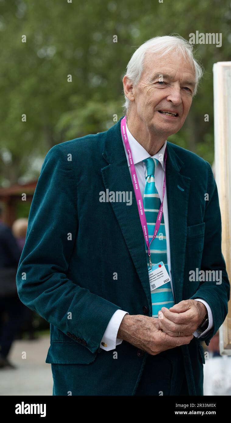 Chelsea, London, Großbritannien. 22. Mai 2023. TV-Persönlichkeit und Newreader Jon Snow beim RHS Chelsea Flower Show Press Day. Kredit: Maureen McLean/Alamy Live News Stockfoto