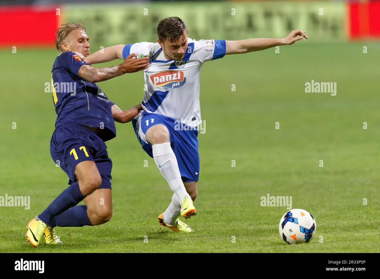 MTK gegen Puskas Academy OTP Bank League Fußballspiel Stockfoto