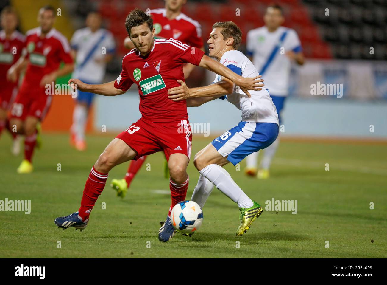 MTK Budapest gegen DVSC OTP Bank League Fußballspiel Stockfoto