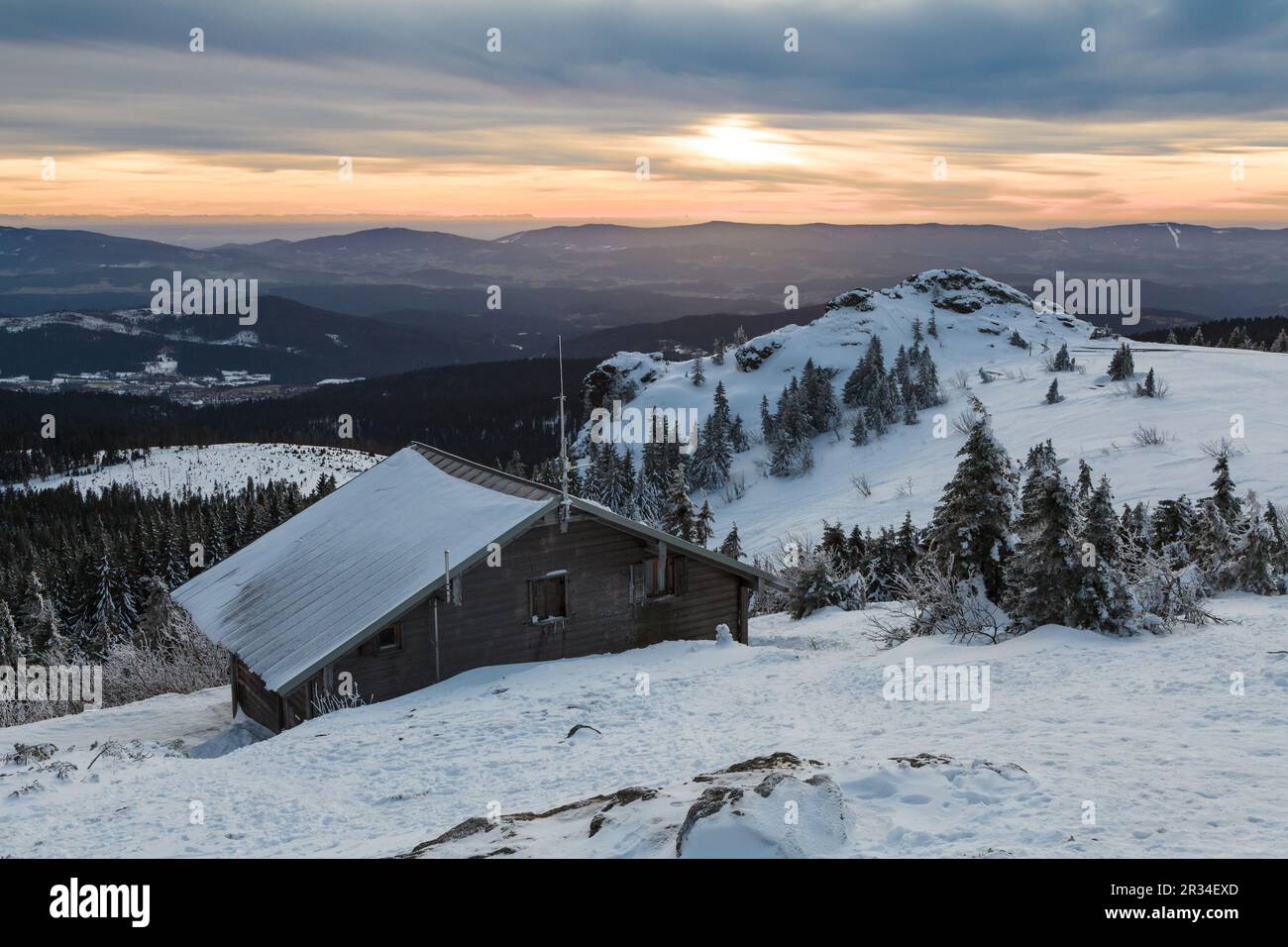 Zwieseler Lodge im Bayrischen Forst im Winter Stockfoto