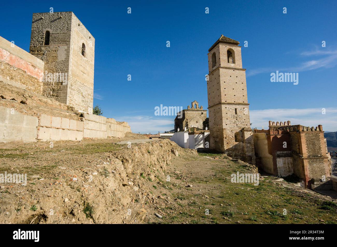 Castillo de Álora, recinto amurallado, siglo X, Cerro de Las Torres. monumento nacional , Álora, Malaga, Andalusien, Spanien. Stockfoto