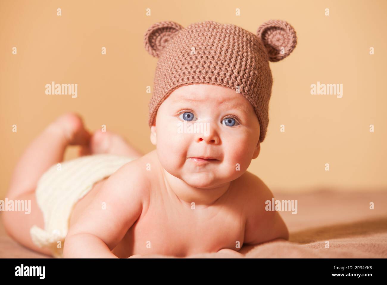Entzückende Baby Bär Stockfoto
