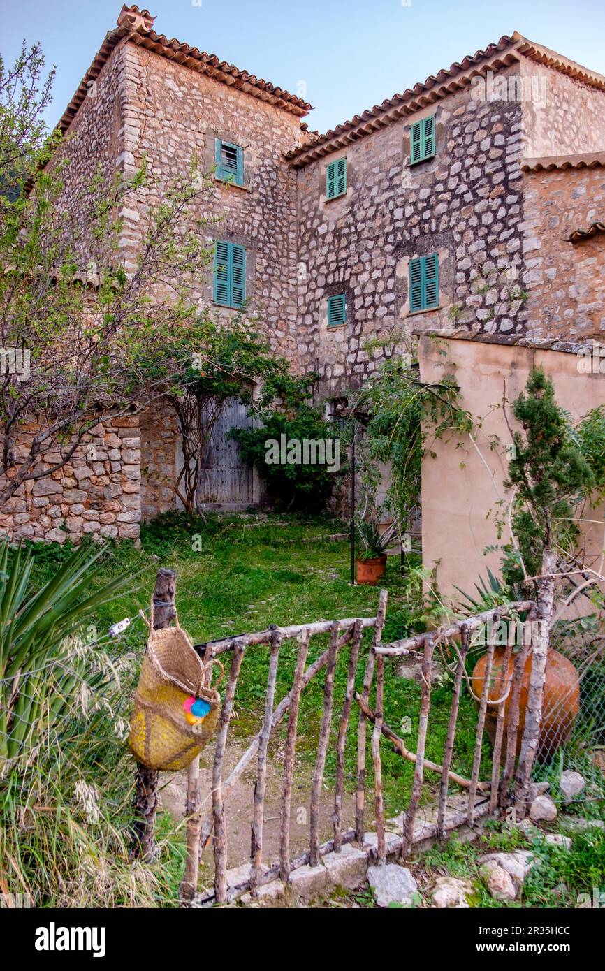 Alqueria de Son Coll, Camino de Son Castelló, Deià, Comarca de la Sierra de Tramontana, Mallorca, Balearen, Spanien. Stockfoto