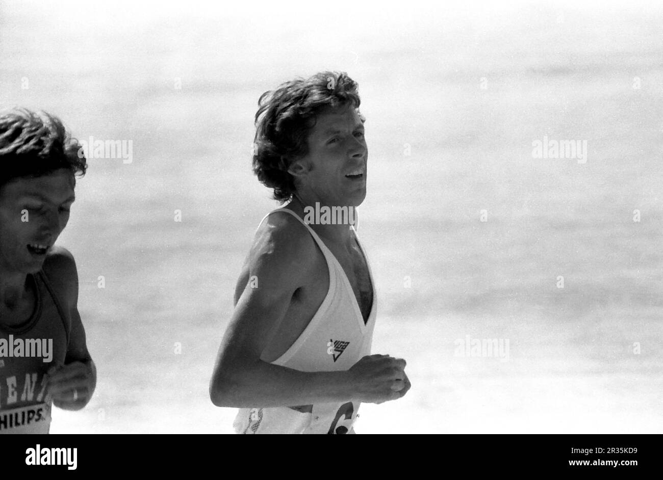 Sportler und Gateshead-Läufer Brendan Foster in Weste bei den Phillips Games in Gateshead cerca 1980er Stockfoto