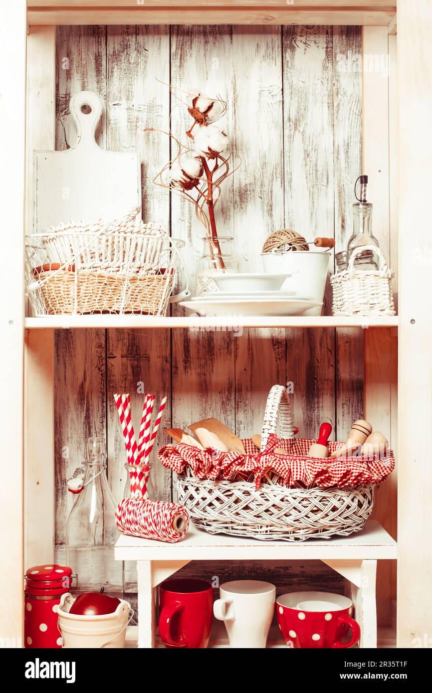 Regale im rack Stockfoto