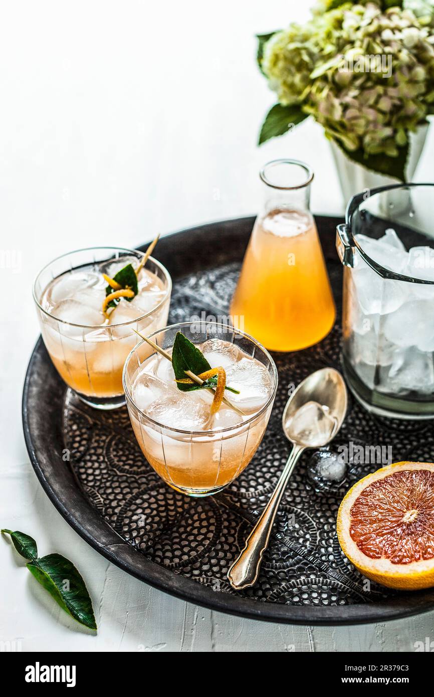 Grapefruit und Kaffir Lime Cocktail Stockfoto