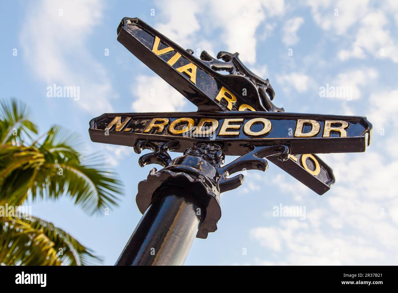 Berühmte Steetsigh Rodeo Dr in Los Angeles, der Luxus-block Stockfoto