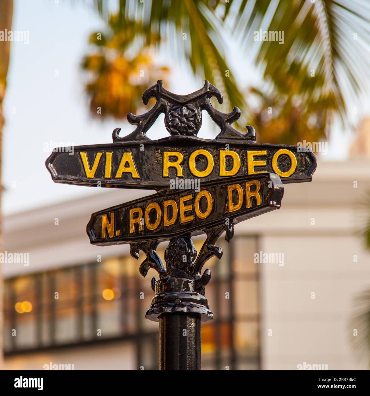 Berühmte Steetsigh Rodeo Dr in Los Angeles, der Luxus-block Stockfoto