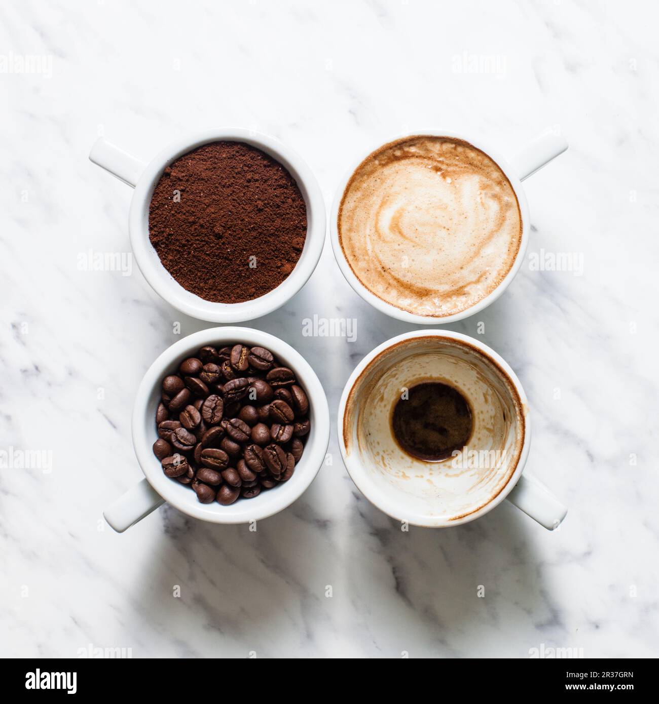 Stadien der Vorbereitung Cappuccino Stockfoto
