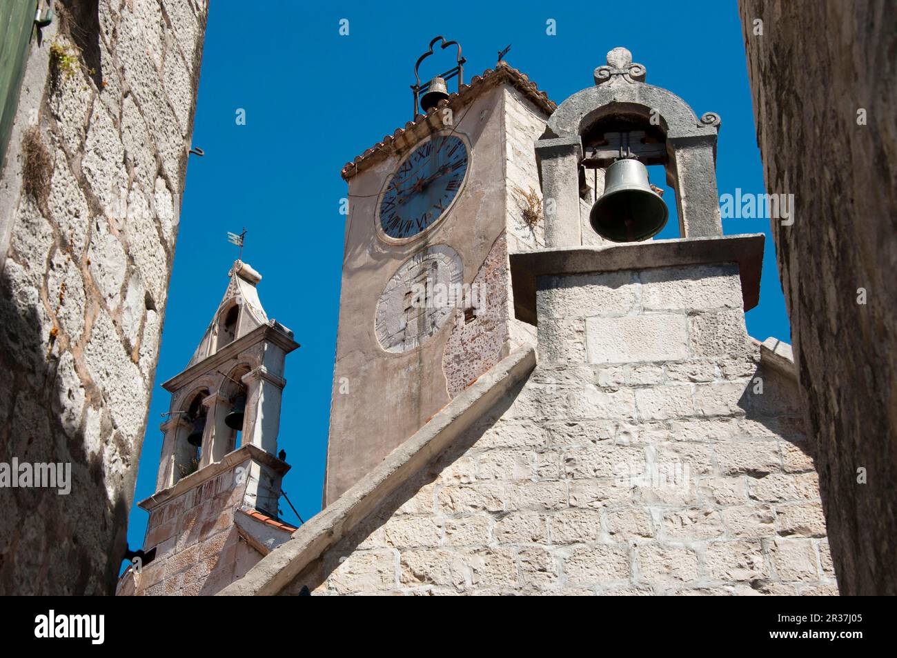 Kirche des Heiligen Geistes, Adria, Heiliger Geist, Sveti Duha, Sveti Roka, Clock Tower und St. Roch's Church, Old Town, Omis, Split-Dalmatien Stockfoto