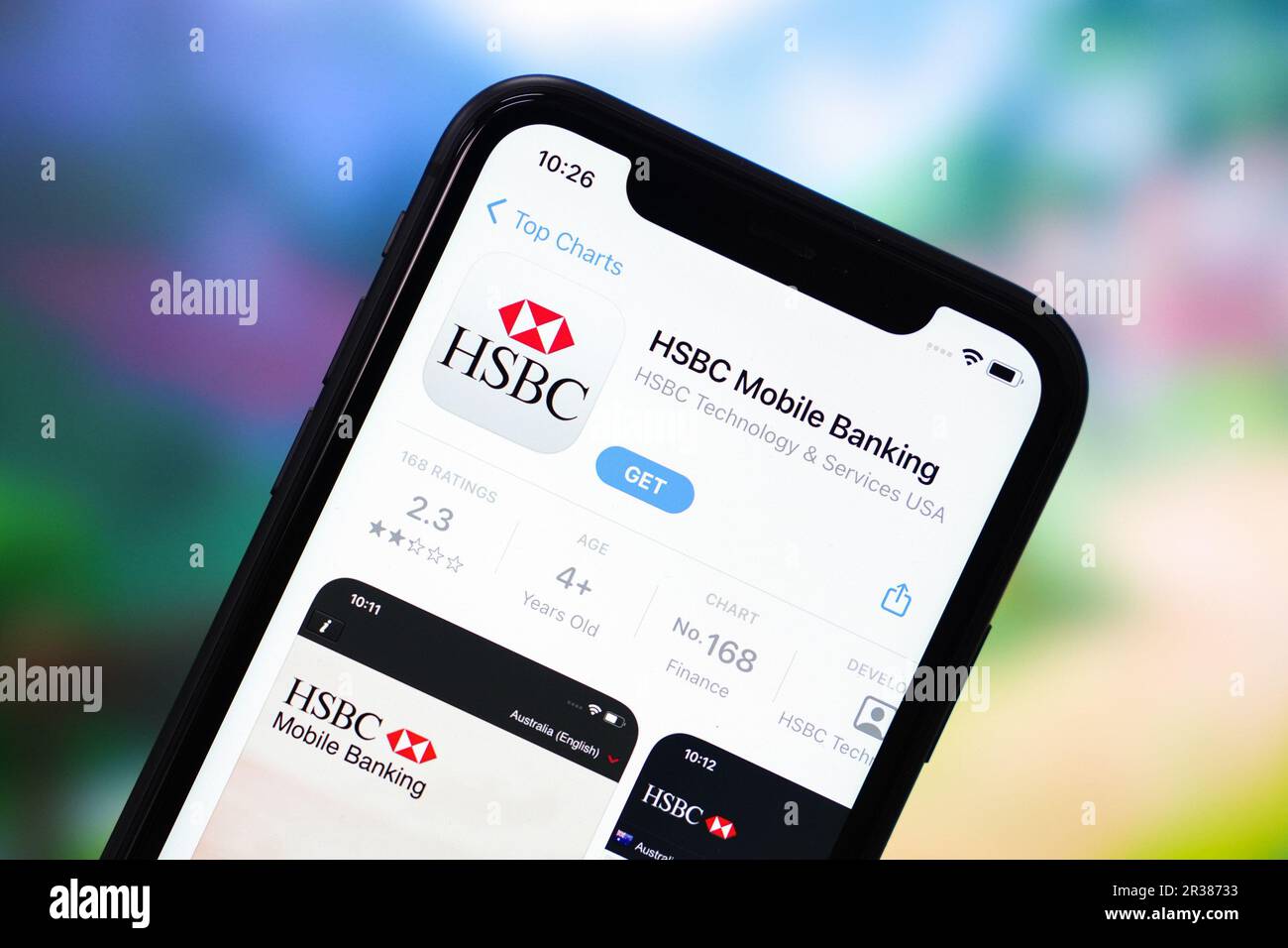 China. 22. Mai 2023. In dieser Fotoabbildung wird das Logo der (mobilen) HSBC-App im App Store eines Apple-Telefons angezeigt. Kredit: SOPA Images Limited/Alamy Live News Stockfoto