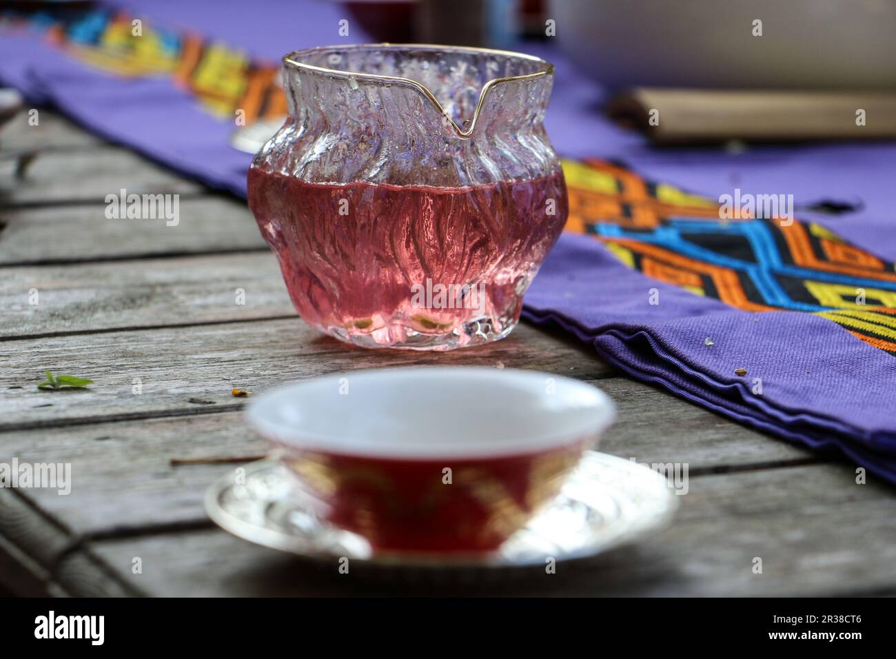 Rosafarbener Tee Stockfoto