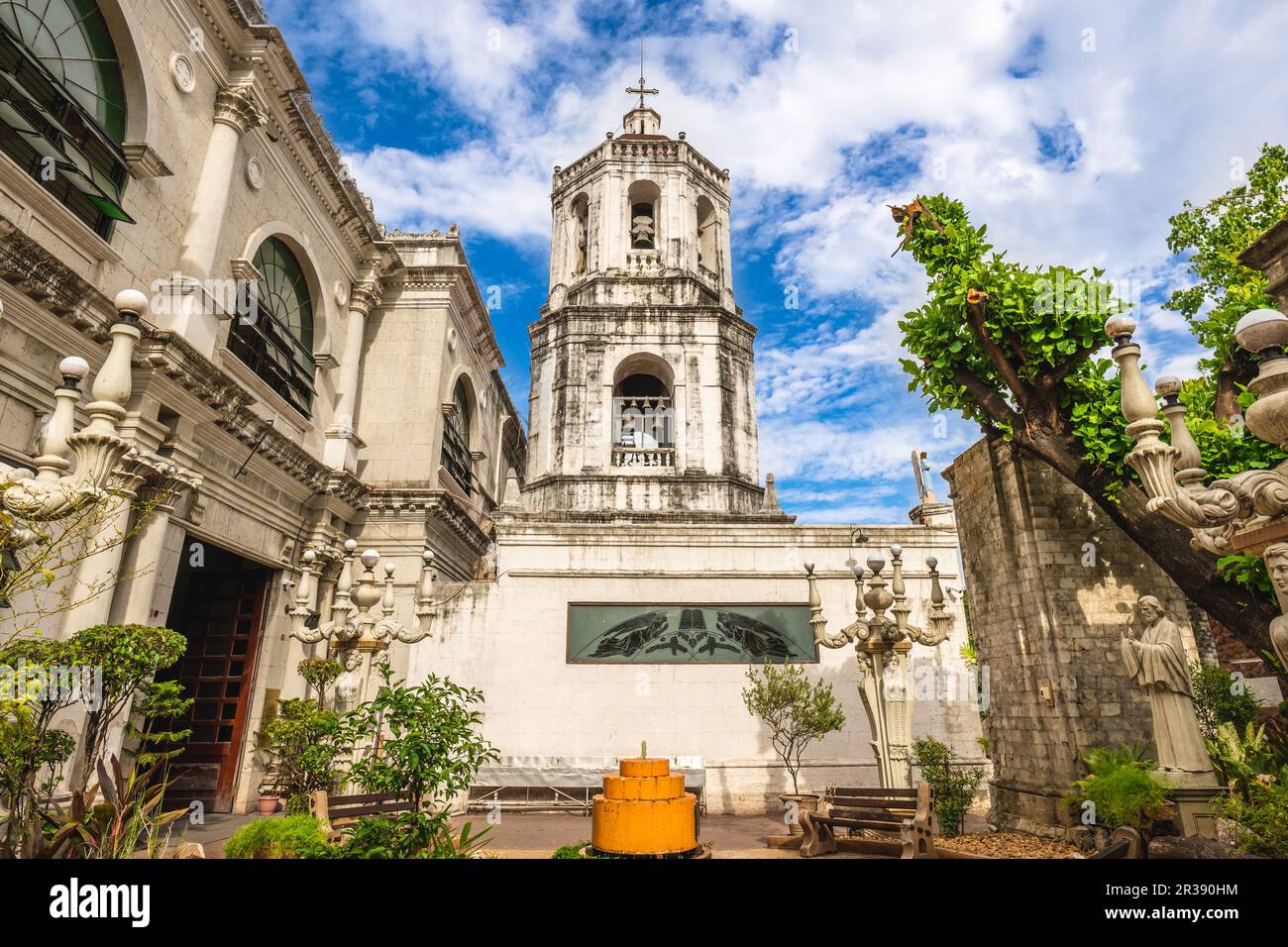 Cebu Metropolitan Cathedral, der kirchliche Sitz der Metropolitan Erzdiözese von Cebu auf den Philippinen Stockfoto
