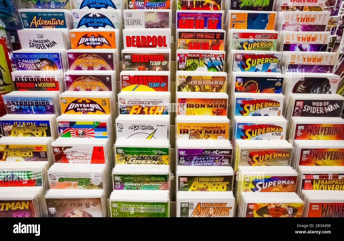 Im Inneren eines Comic Book Stores Stockfoto