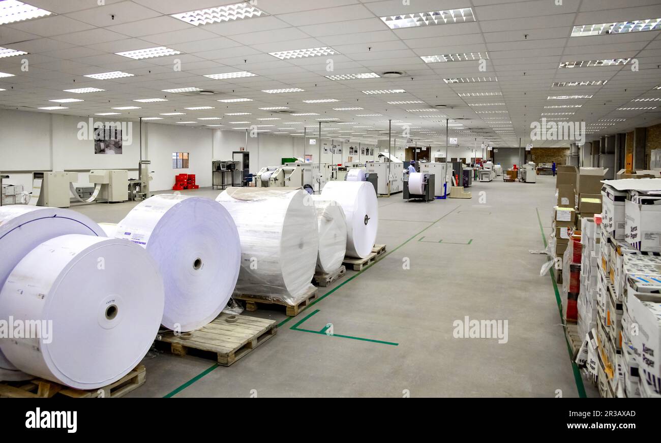 In einer Druck- und Verpackungsfabrik Stockfoto