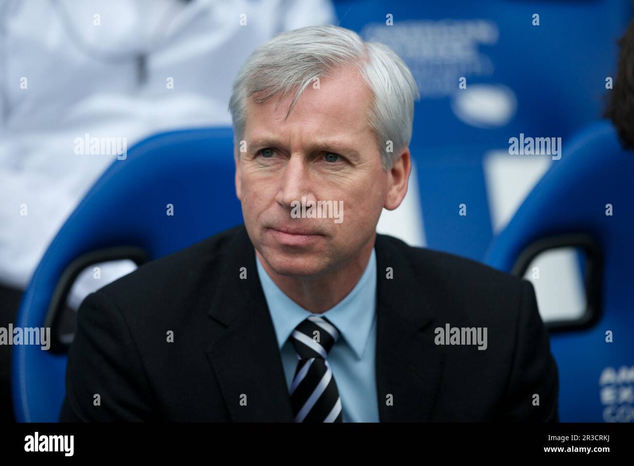 Alan Pardew, Newcastle United Manager, schaut vor dem FA Cup 3.-Runde-Spiel zwischen Brighton & Hove Albion und Newcastle United im American Stockfoto