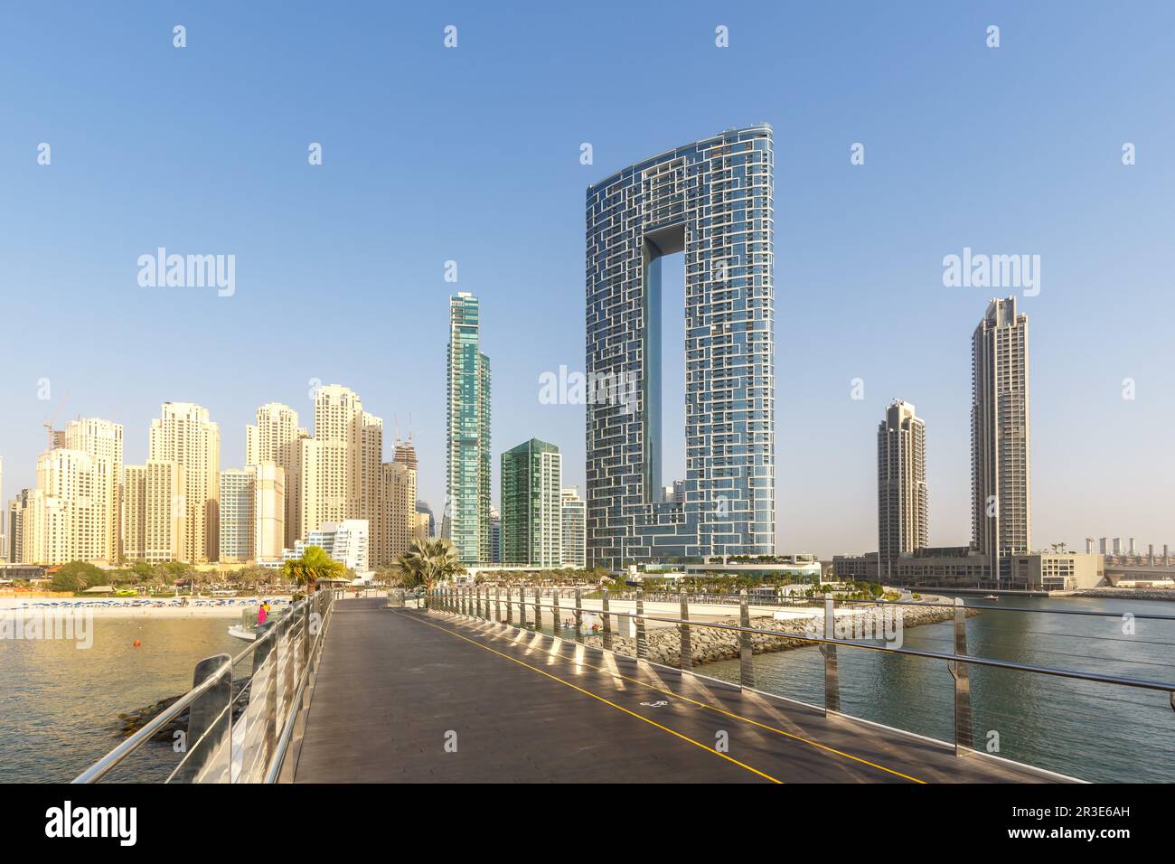 Dubai Jumeirah Beach JBR Beach Sea Marina Skyline Architektururlaub in den Vereinigten Arabischen Emiraten Stockfoto
