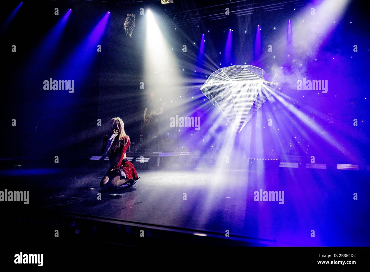 Italien 15. Mai 2023 Ava Max - Amanda Ava Koci - live im Fabrique Milan © Andrea Ripamonti / Alamy Stockfoto