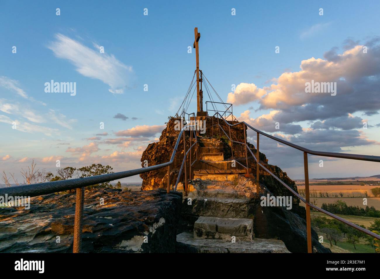 Abendatmosphäre bei Sonnenuntergang an der Teufelsmauer Gegensteine Ballenstedt Harz Mountains Stockfoto