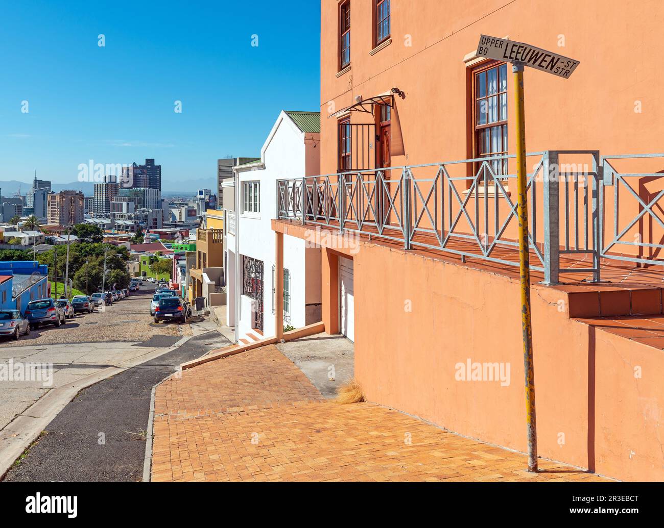 Bo Kaap malay District und Kapstadt Downtown Cityscape, Kapstadt, Südafrika. Stockfoto