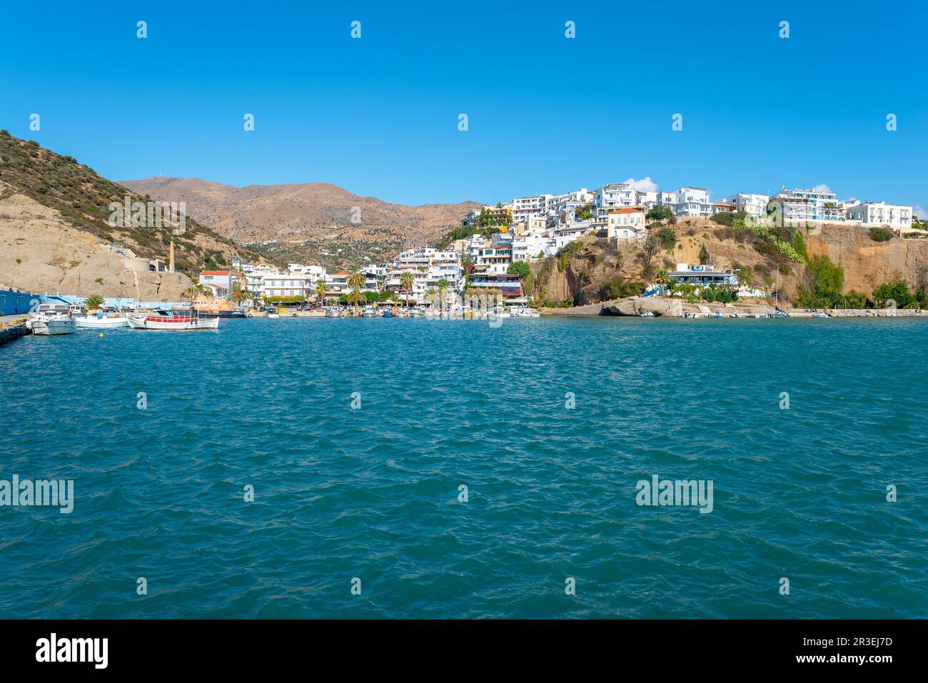 Agia Galini ist ein beliebtes Touristenresort auf der Insel Kreta Stockfoto