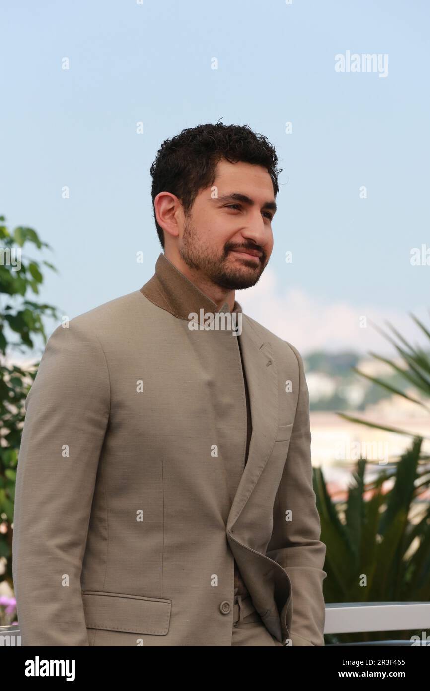 Cannes, Frankreich, 23. Mai 2023. Amir El-Masry beim Fototermin für den Film Club Zero beim Filmfestival 76. in Cannes. Foto: Doreen Kennedy/Alamy Live News. Stockfoto