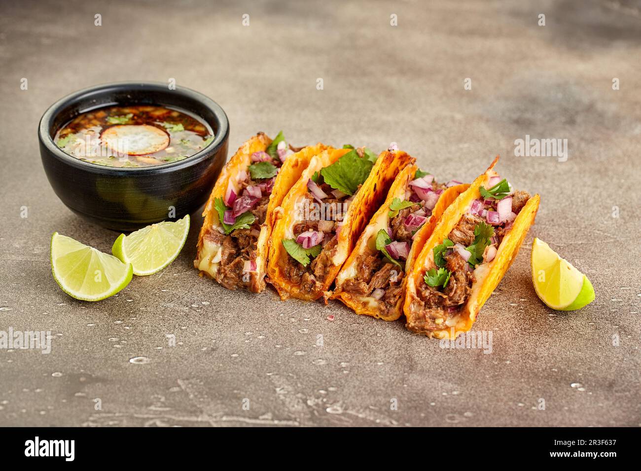 Mexikanische consome -Fotos und -Bildmaterial in hoher Auflösung – Alamy