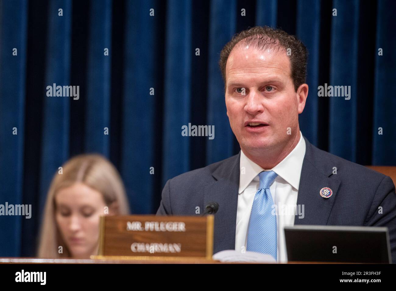 House Committee on Homeland Security | SubCommittee on Counterterrorism, Law Enforcement and Intelligence Chairman August Pfluger (Republikaner von Texas) leitet den „A Security Sprint: Assessing the U.S. Homelands Vulnerabilities to Chinese Communist Party Aggression' Anhörung im Cannon House Office Building in Washington, DC, Dienstag, 23. Mai 2023. Kredit: Rod Lamkey/CNP Stockfoto