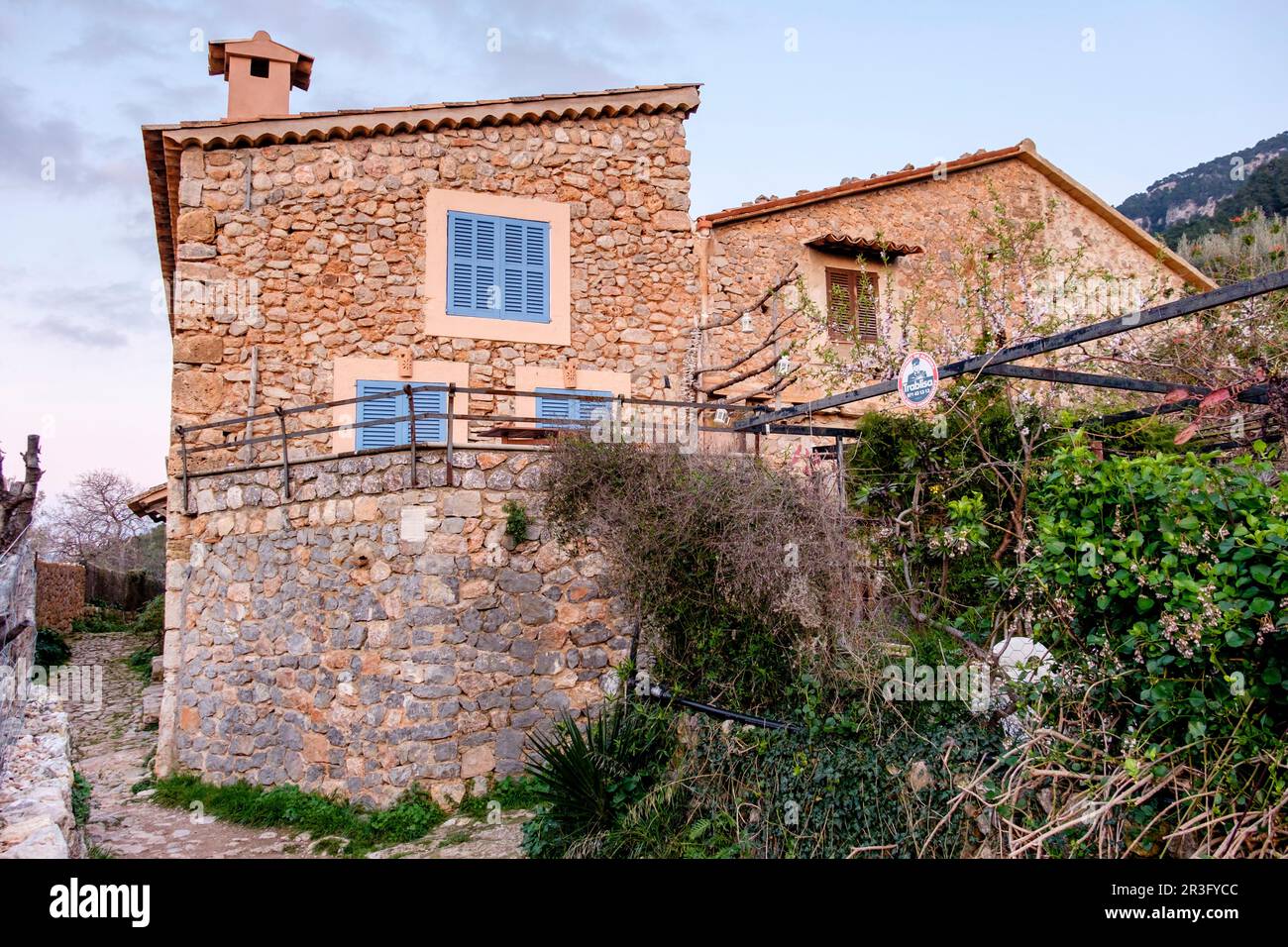 Alqueria de Son Coll, Camino de Son Castelló, Deià, Comarca de la Sierra de Tramontana, Mallorca, Balearen, Spanien. Stockfoto