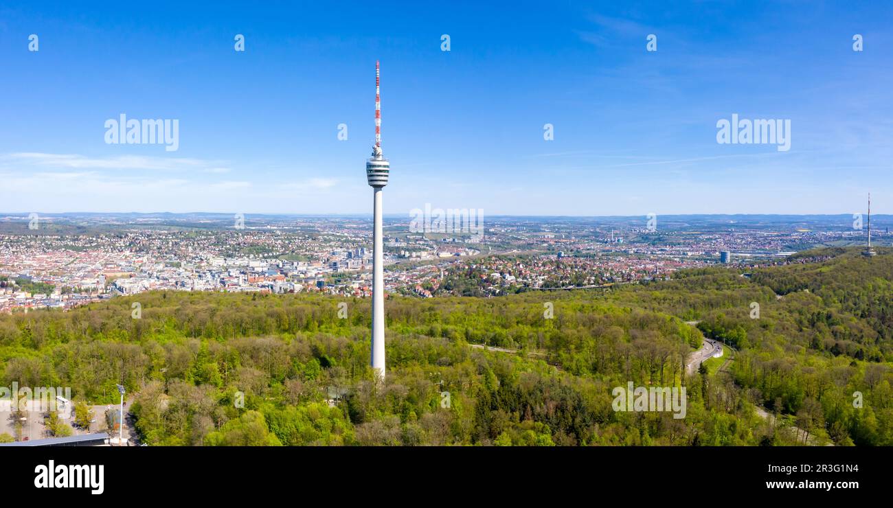 Stuttgarter Fernsehturm Stuttgarter Panoramaturm Skyline Luftbildarchitektur Reisen in Deutschland Stockfoto