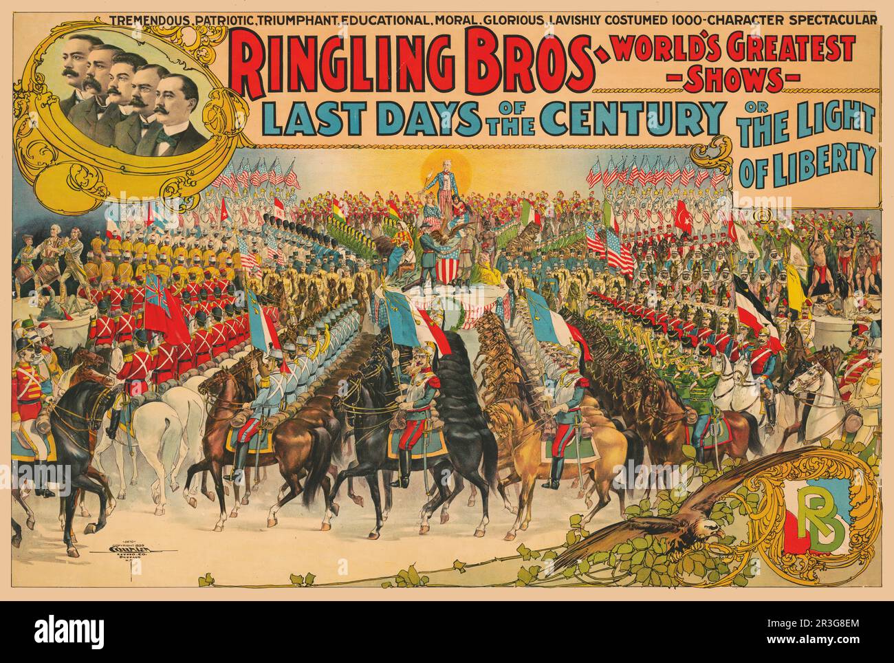 Das klassische Zirkusposter der Ringling Brothers zeigt eine große Parade mit Männern in Uniformen zu Pferd, etwa 1899. Stockfoto