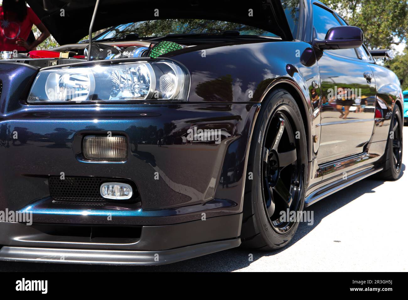 Nissan R34 Skyline mit Chameleon-Farbe Stockfoto