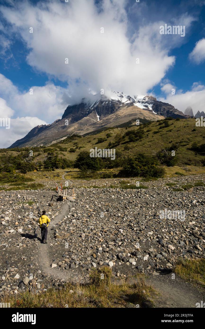 Monte Almirante Nieto 2670 Metrostationen, Parque nacional Torres del