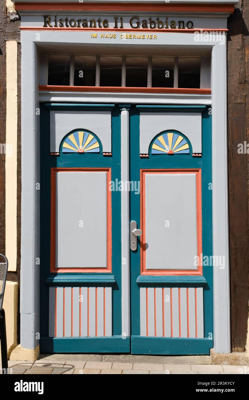 Dekorierte Tür in der Altstadt, Bad Salzuflen Stockfoto