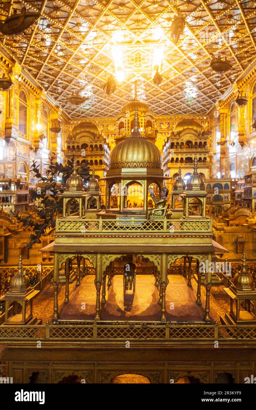 Ajmer, INDIEN - 25. SEPTEMBER 2019: Digamber Jain Temple oder Soniji Ki Nasiyan ist ein Haupttempel von jain in Ajmer City im Bundesstaat Rajasthan in Indien Stockfoto