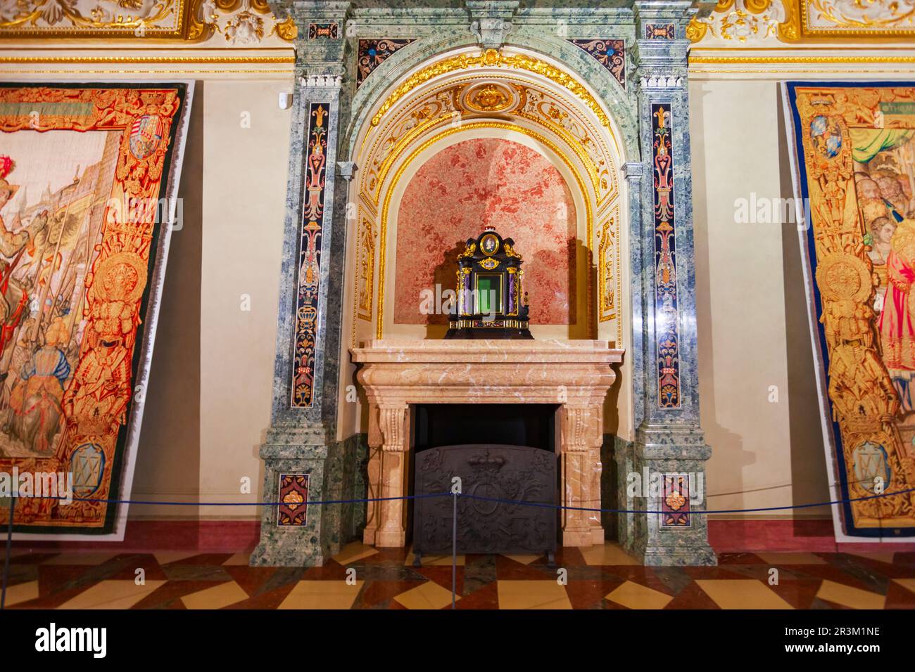 München, Deutschland - 07. Juli 2021: Interieur des Münchner Residenzmuseums. Die Münchner Residenz ist das ehemalige Königspalast in München. Stockfoto