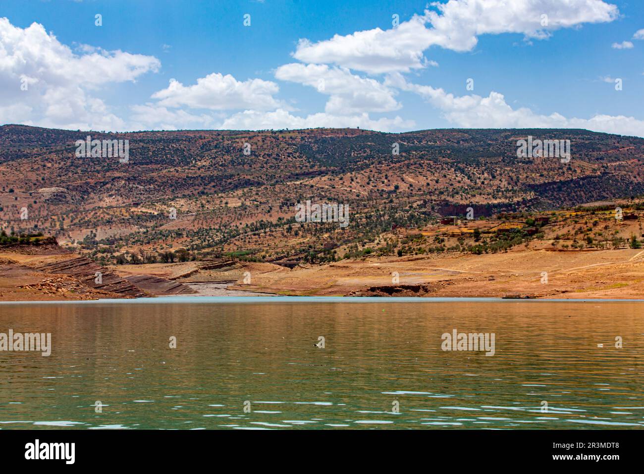 Wunderschöne Landschaft des Staudamms bin El Ouidane in der Region Benimellal in Marokko Stockfoto